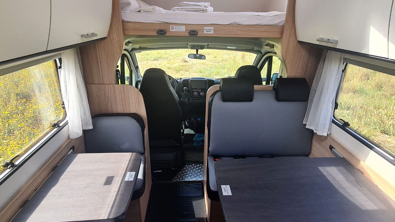 Rolling Turtles - Motorhome Sunlight A72 (25)